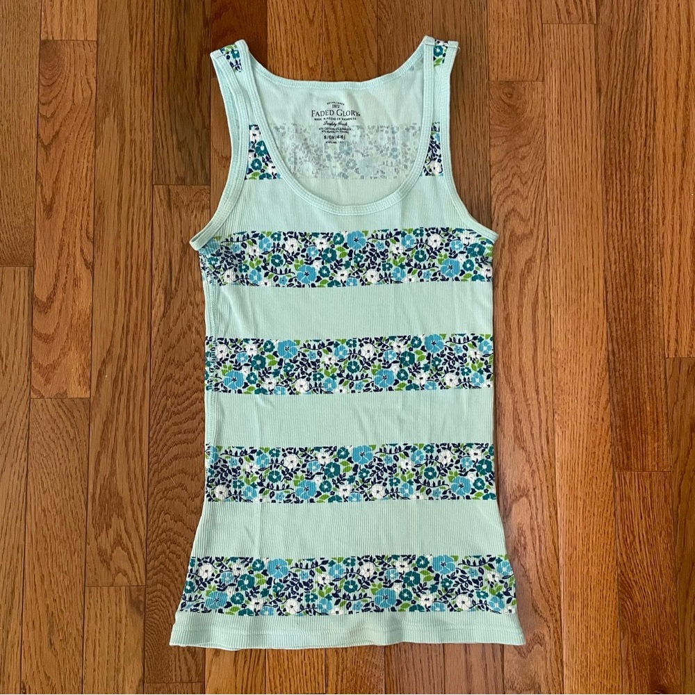 Vintage Y2K Faded Glory Green and Blue Graphic Fitted Tank Top